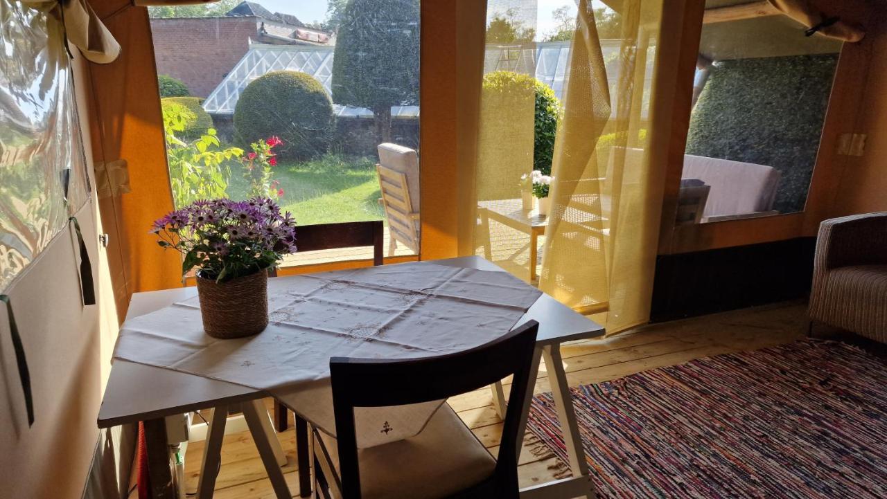 Happiness Hotel Bruges Luaran gambar