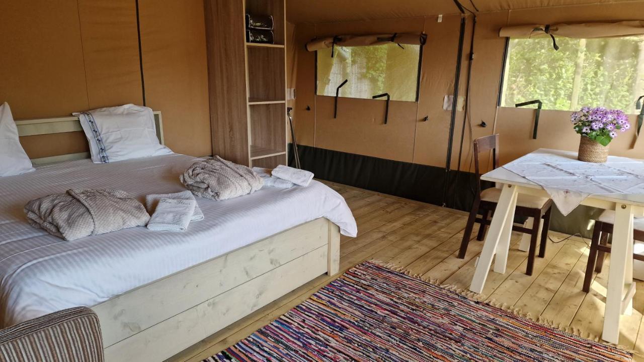 Happiness Hotel Bruges Luaran gambar